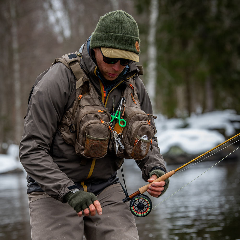 Vision Mega Bra Fliegenweste, Fliegenfischen Schweiz, Fliegenfischen Graubünden, Bobs Flies